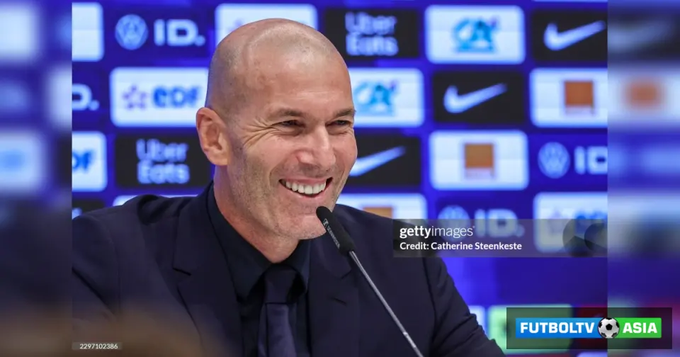 "Men bunday futbolchilarni yaxshi ko'raman". Zidan Fransiya terma jamoasi o'yinchisining ijrosidan hayratda qoldi