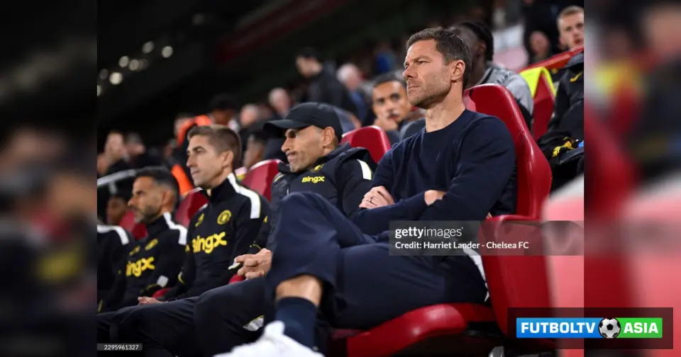 Xabi Alonso eski shogirdini "Stemford Brij"ga chorlamoqda